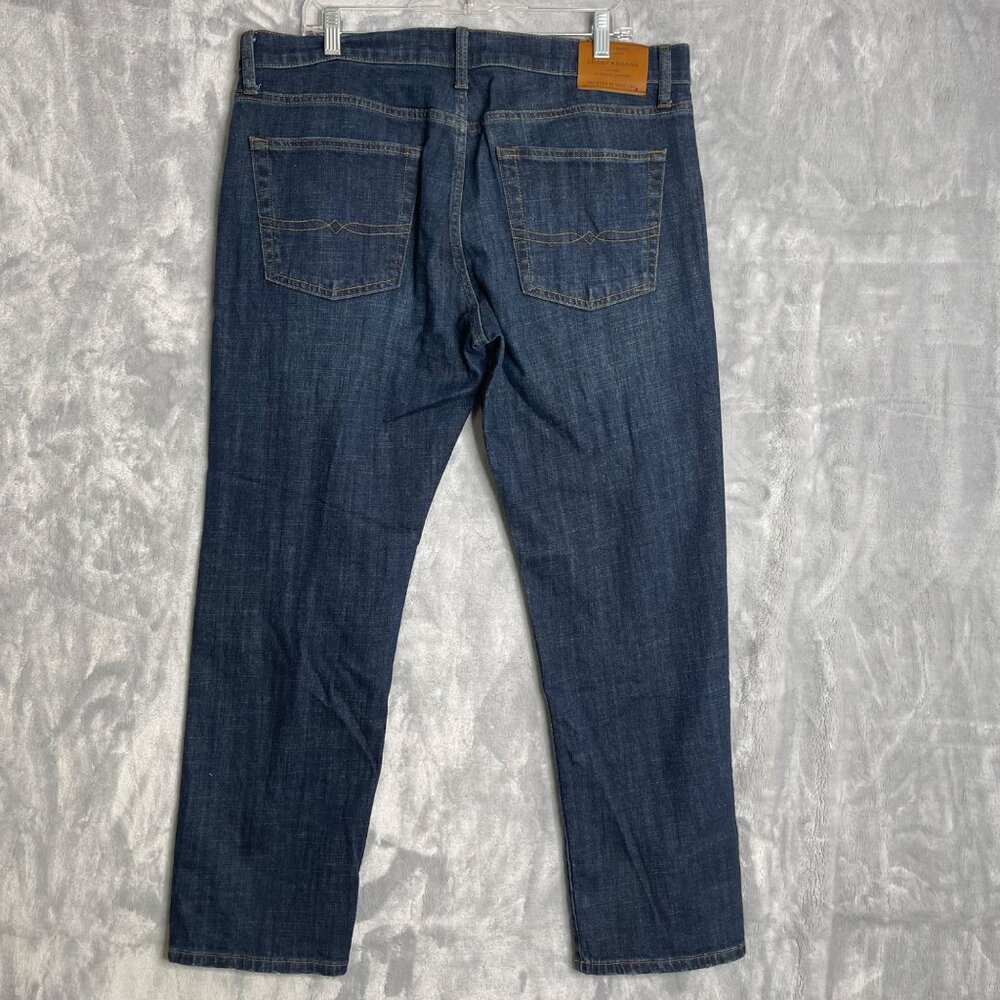 Lucky Brand 221 Straight Leg Jeans Mens 36 Blue Dark Wash Stretch Classic - Picture 2 of 11